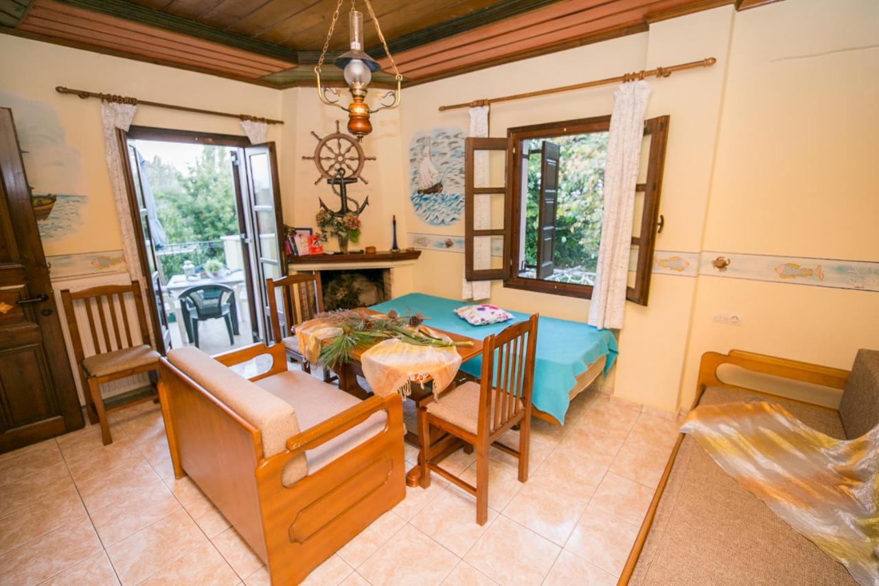 Niriides Apartment Agios Ioannis  Buitenkant foto