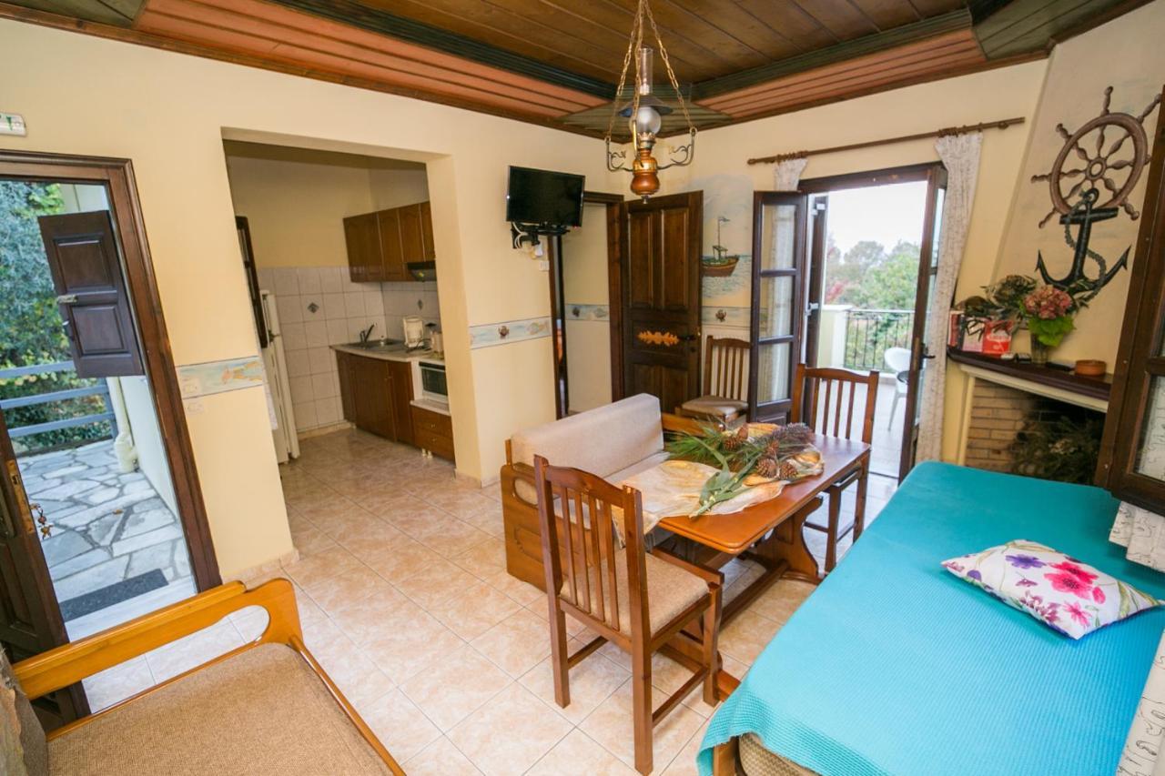 Niriides Apartment Agios Ioannis  Buitenkant foto