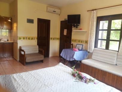 Niriides Apartment Agios Ioannis  Buitenkant foto